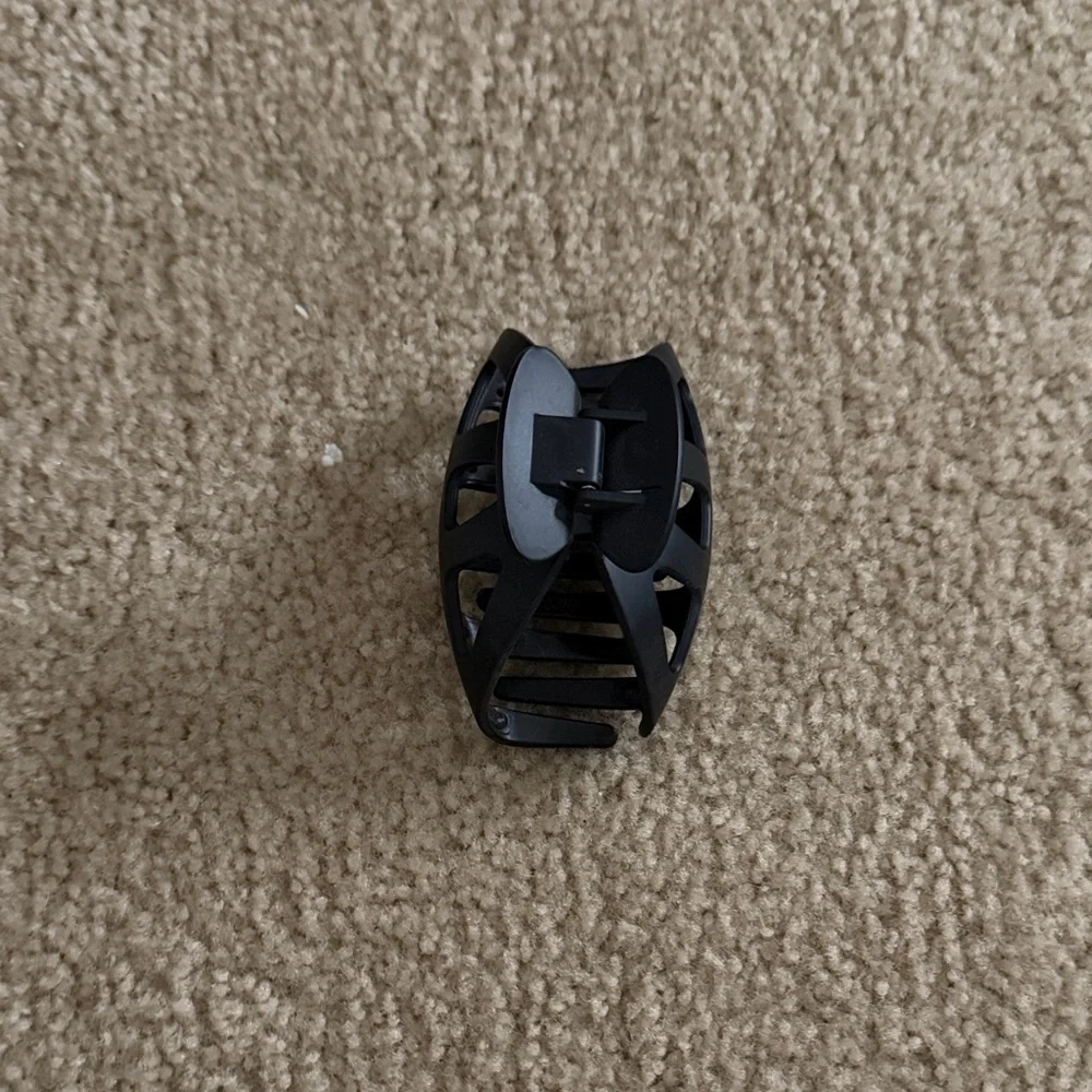 Black VR Headset Accessory